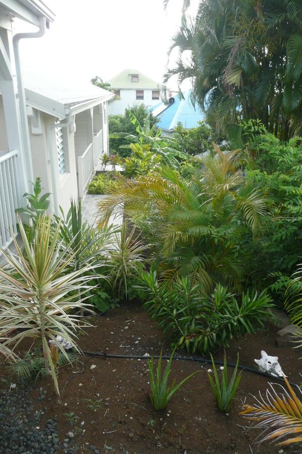 Hébergement de vacances Douceurs Caraïbes, Alpinia. Bouillante