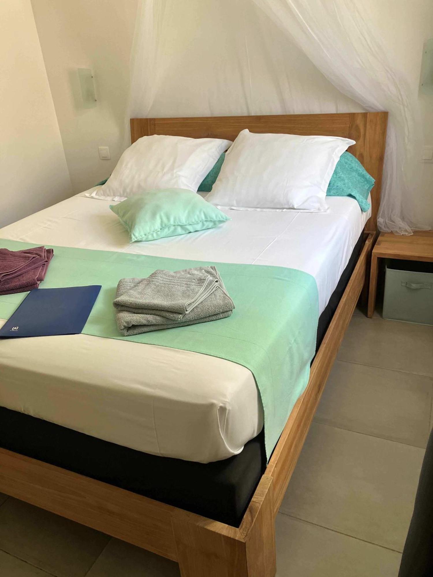 Douceurs Caraïbes, Alpinia. Hébergement de vacances Bouillante